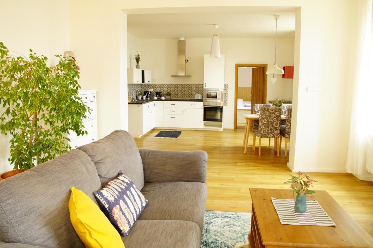 Apartmany U Komina Terezín Exterior foto